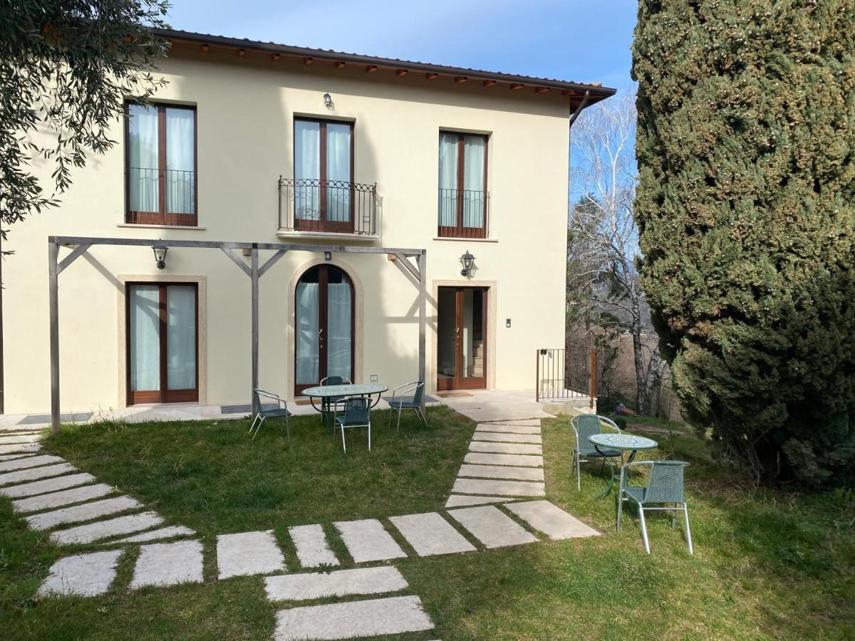 Апартаменты Residenza Cipressi E Olivi Верона Экстерьер фото