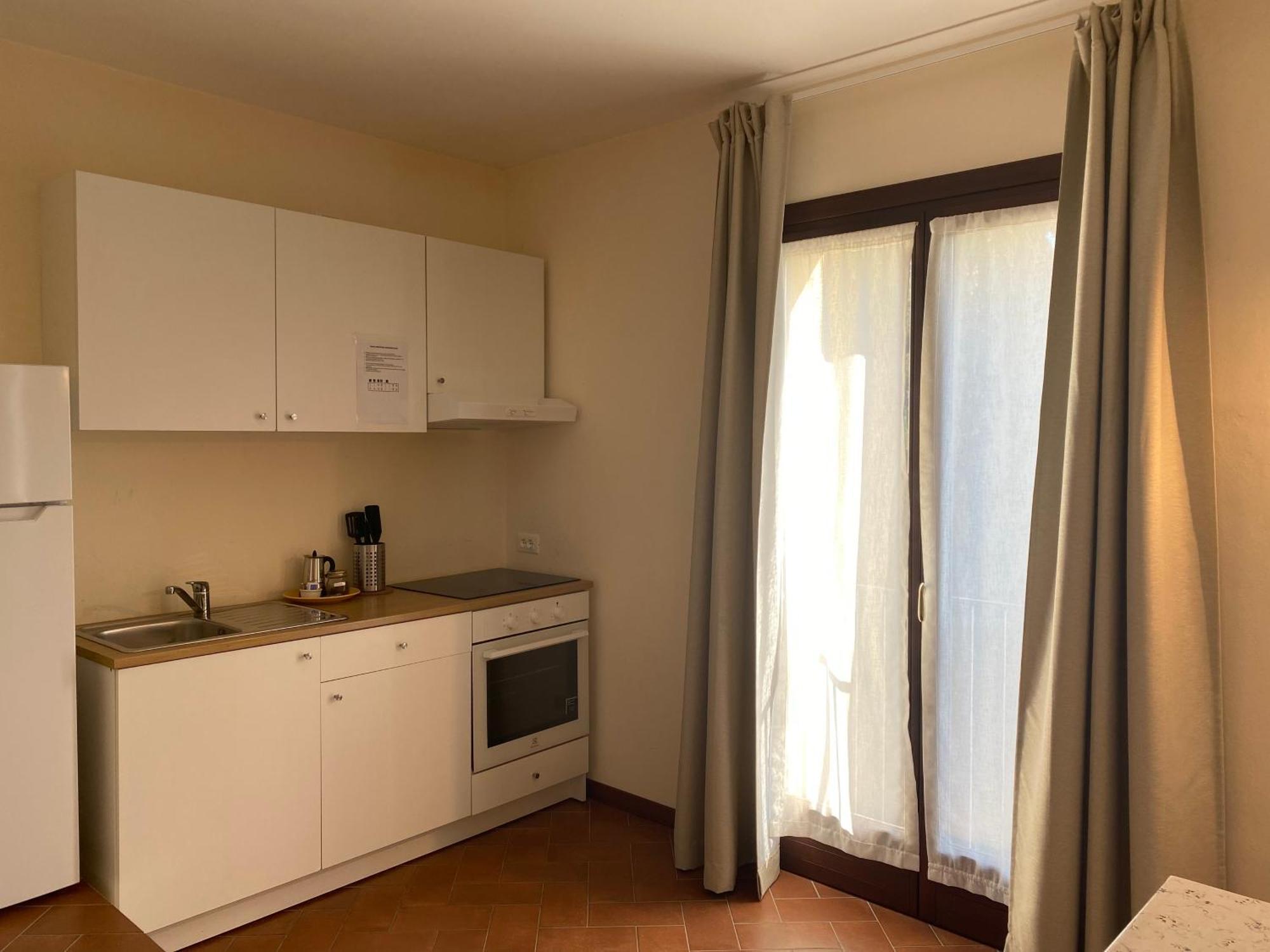 Апартаменты Residenza Cipressi E Olivi Верона Экстерьер фото